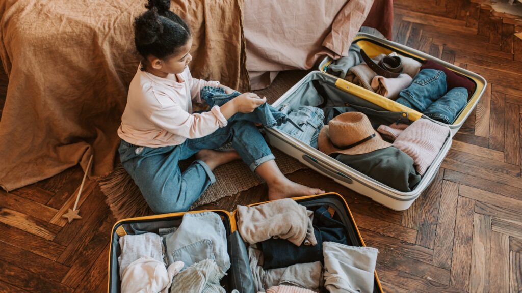 Our Kids Suitcase: For the Next Generation of Globetrotters